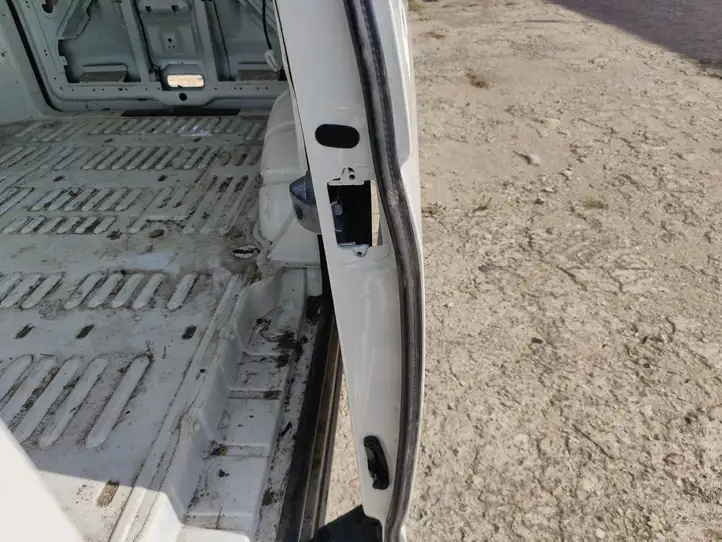 Volkswagen Transporter - Caravelle T5 (2009 - 2015) Боковая раздвижная дверь — фото 4
