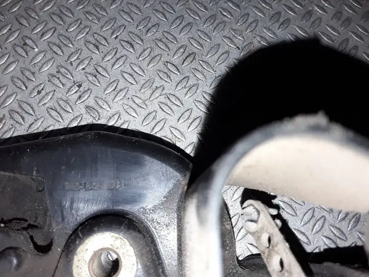 Volkswagen Caddy (2004 - 2010) 7M0843603 Замок раздвижной двери — фото 3