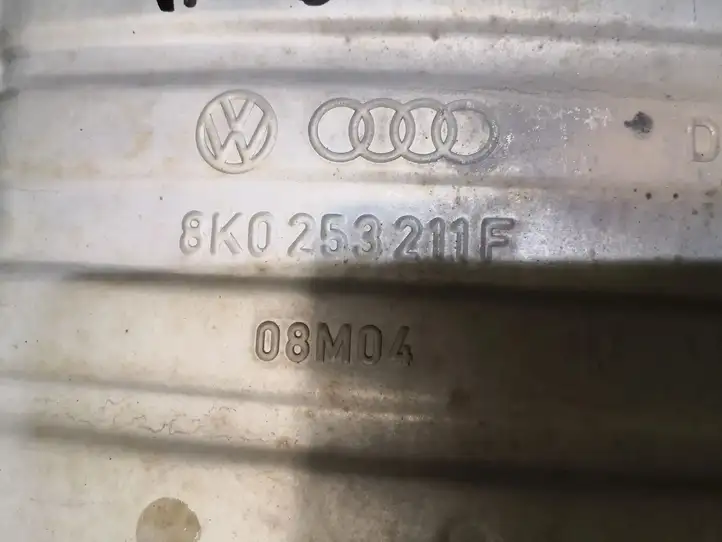 Audi A4 S4 B8 8K (2007 - 2011) 8K0253211F Передняя часть глушителя — фото 2