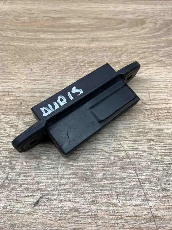 Toyota Auris E180 (2012 - 2018) 0504R71 Антенна системы Keyless — фото 1