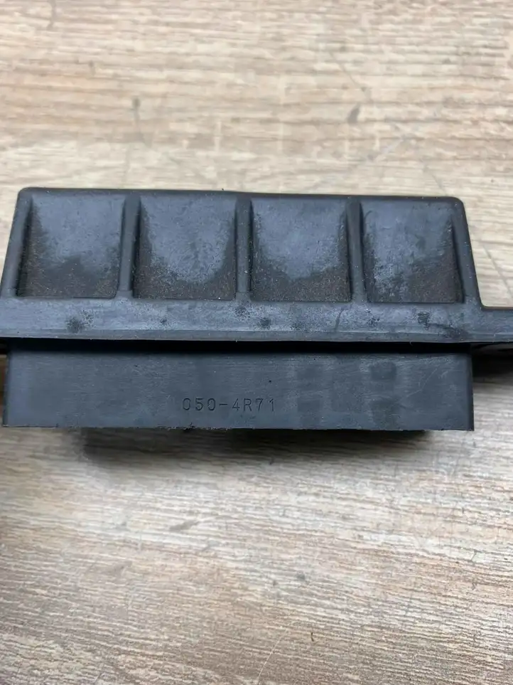 Toyota Auris E180 (2012 - 2018) 0504R71 Антенна системы Keyless — фото 5