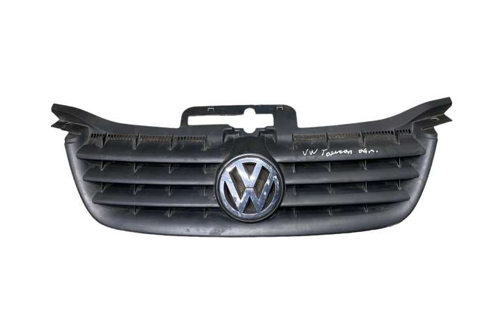 1T0853651A Volkswagen Touran I Grotelės priekinės