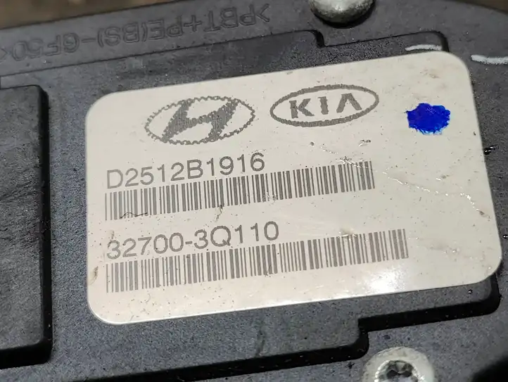 Kia Optima (2010 - 2013) 327003Q110 Педаль акселератора — фото 4