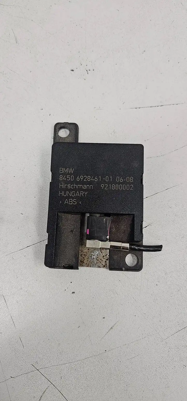 BMW 3 E90 E91 (2005 - 2012)  921800002 Антенна Bluetooth