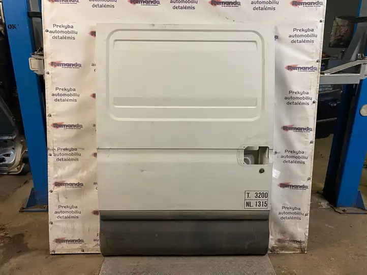 Iveco Daily Daily 35 - 40.10 (2001 - 2016) Боковая раздвижная дверь — фото 1