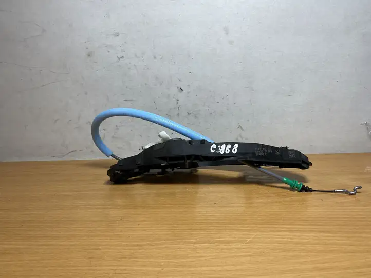 BMW 3 G20 G21 (2019 - )  9881778 Наружная ручка