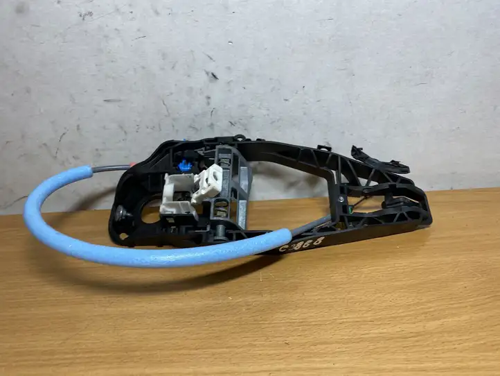 BMW 3 G20 G21 (2019 - )  9881778 Наружная ручка