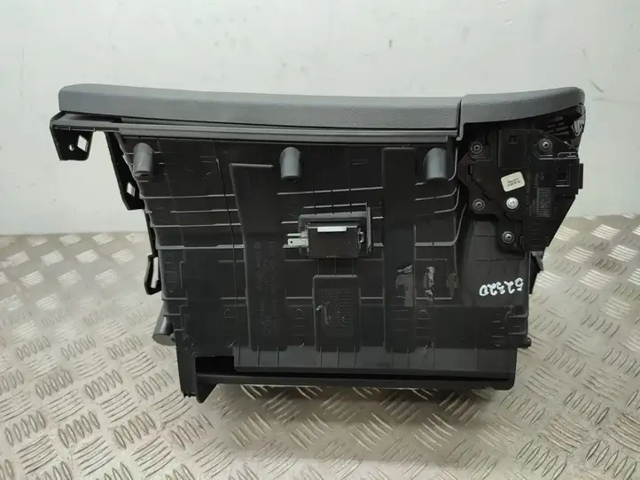 Kia Ceed (2015 - 2018) Бардачок в сборе — фото 2