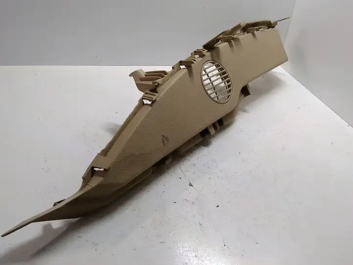 BMW X1 E84 (2009 - 2015)  2991803 Другая деталь отделки багажника