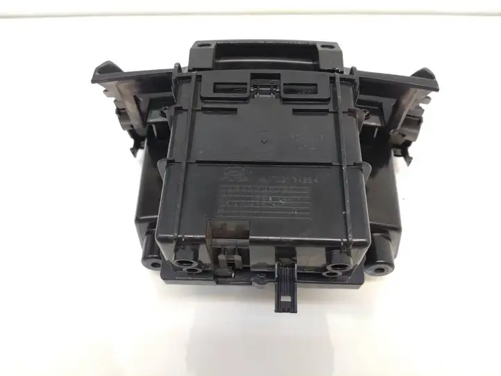 Hyundai i30 (2007 - 2012) 847802L300 Вещевой ящик — фото 3