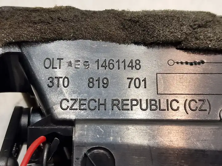 Skoda Superb B6 (3T) (2008 - 2015) 3T0819701 Боковой воздушный дефлектор — фото 8