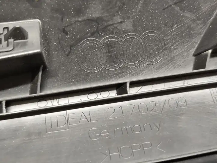 Audi A4 S4 B9 (2015 - 2019) 8W1867271 Внутренняя отделка переднего порога — фото 5