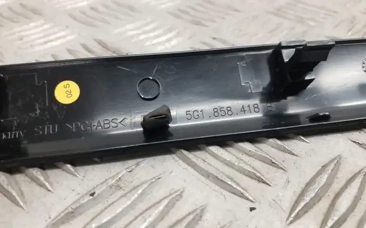 Volkswagen Golf VII (2013 - 2019) 5G1858418B Декоративная планка — фото 10
