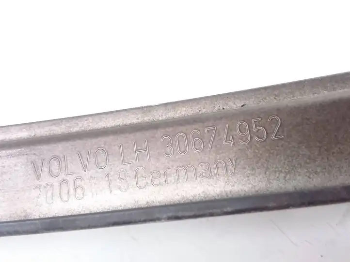 Volvo S80 (2004 - 2006) 30674952 Накладка стекла задней двери — фото 3