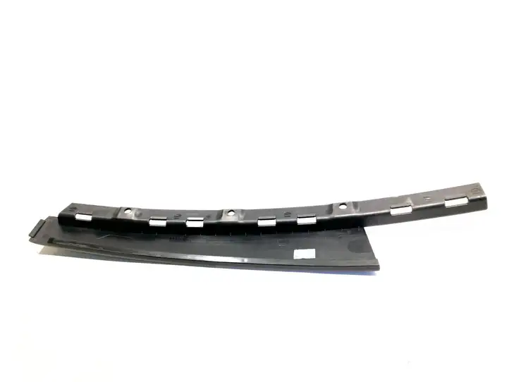 Audi A8 S8 D4 4H (2010 - 2014) 4H0839902 Накладка стекла задней двери — фото 3