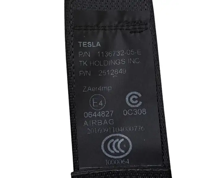 Tesla Model X (2015 - 2021) 113673205E Передний ремень безопасности — фото 6
