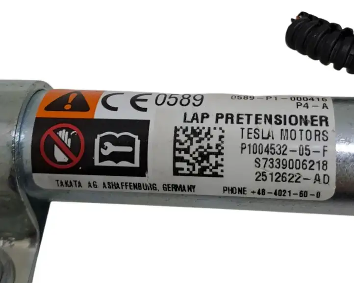 Tesla Model X (2015 - 2021) 100453205F Передний ремень безопасности — фото 9