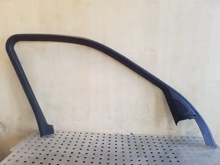 BMW X5 E70 (2006 - 2013)  51337129711 Другая деталь отделки пере́дней дверей