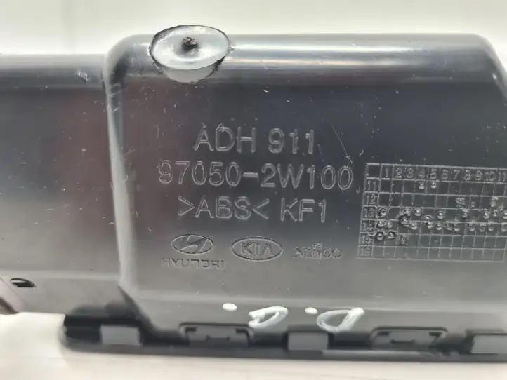 Hyundai Santa Fe (2012 - 2015) 970502W000 Задний воздушный дефлектор — фото 4