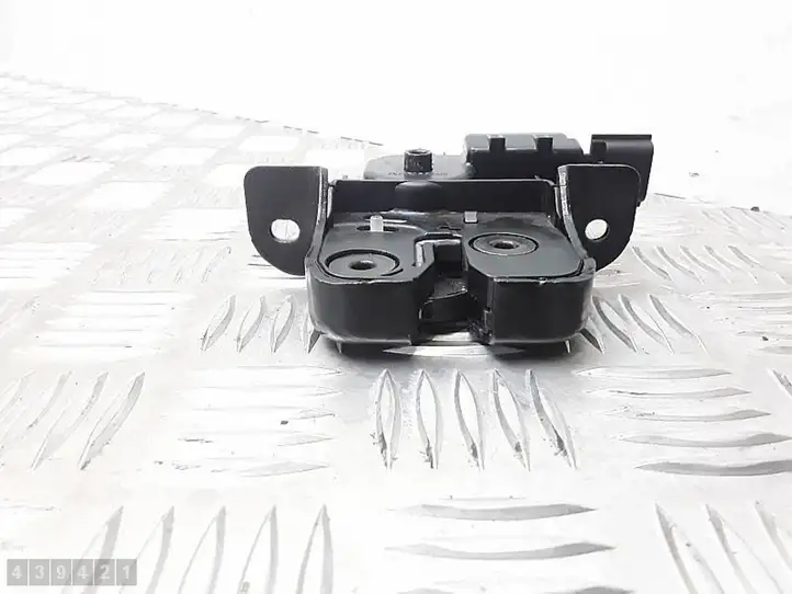 Renault Clio IV (2012 - 2019) 846307169RA Замок багажника — фото 3