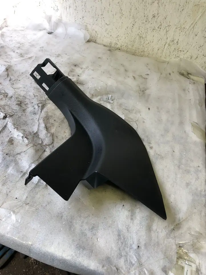 Skoda Scala (2018 - ) 657863484 Внутренняя отделка переднего порога — фото 2