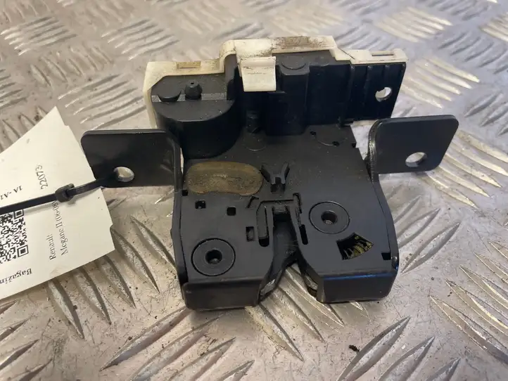 Renault Megane II (2006 - 2008)  8200076240 Замок багажника