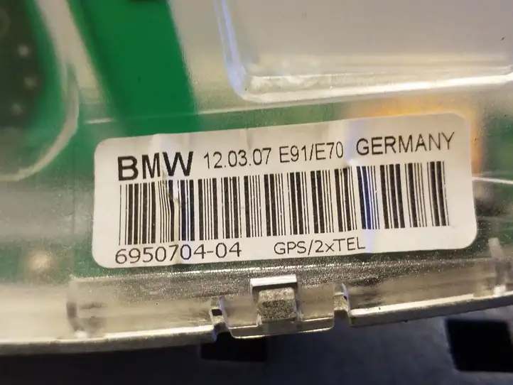 BMW X5 E70 (2006 - 2013) 6950704 GPS антенна — фото 3