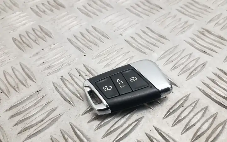 Volkswagen PASSAT B8 (2015 - ) 3G0959752 Ключ зажигания — фото 1