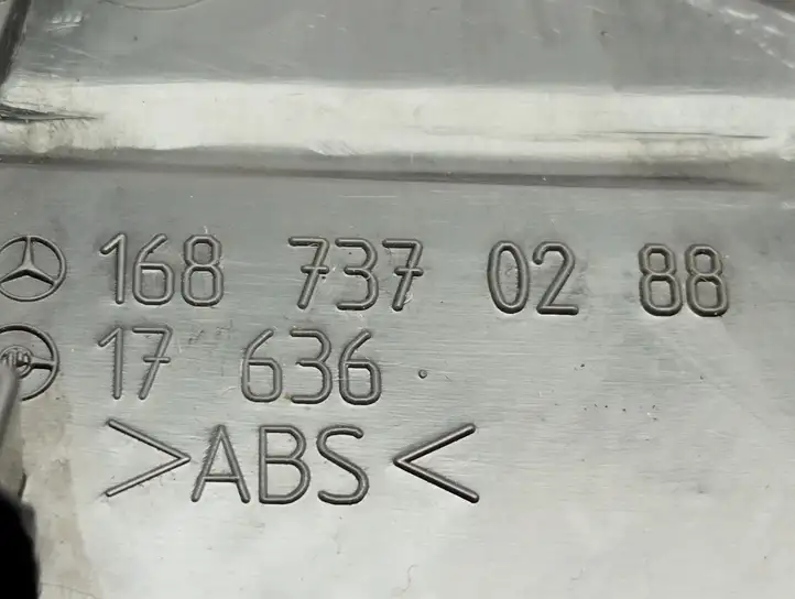 Mercedes-Benz A W168 (1997 - 2004) 1687370288 Накладка динамика задней двери — фото 4