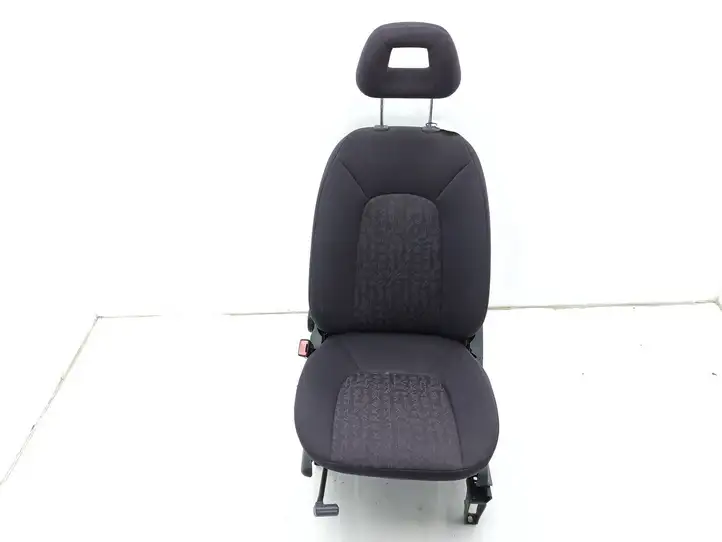 Mercedes-Benz A W168 (1997 - 2004) Переднее сиденье водителя — фото 1