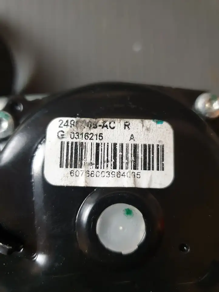 Nissan Pathfinder R52 (2013 - 2016) 2496409AC Передний ремень безопасности — фото 3