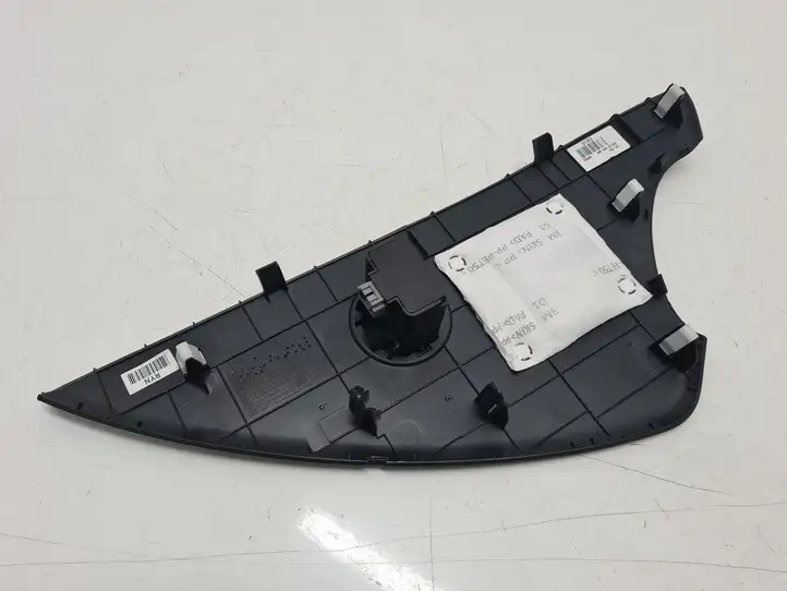Hyundai Santa Fe (2012 - 2015) 847682W100 Боковая отделка панели приборов — фото 3