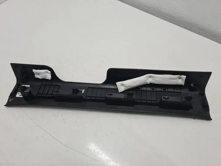 Hyundai Santa Fe (2012 - 2015) 858722W000 Внутренняя отделка переднего порога — фото 4