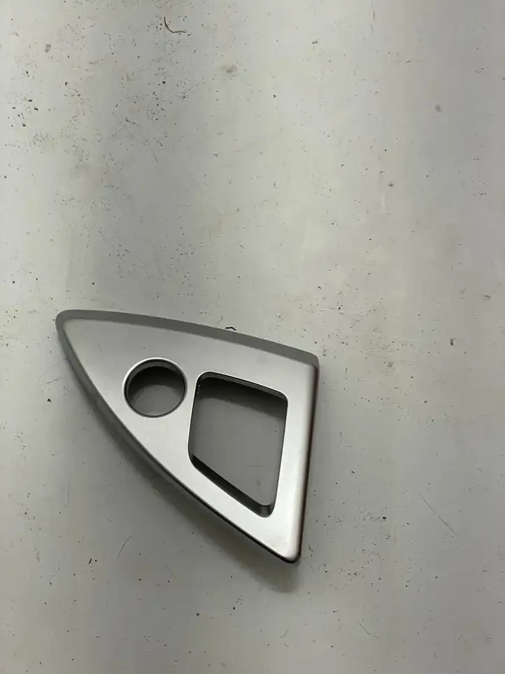 BMW 5 F10 F11 (2009 - 2016) 20158510 Прочая отделка передней двери — фото 1