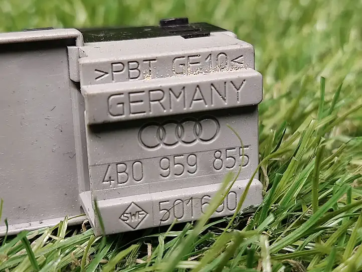 Audi A6 S6 C5 4B (2001 - 2004) 4B0959855 Кнопка стеклоподъемников — фото 3