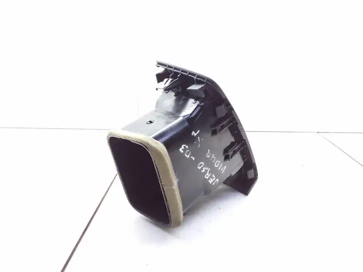 Toyota Corolla Verso E121 (2001 - 2004) 5556310050 Боковой воздушный дефлектор — фото 2
