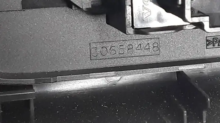 Volvo V50 (2004 - 2008) 30658448 Блок кнопок стеклоподъемников — фото 4