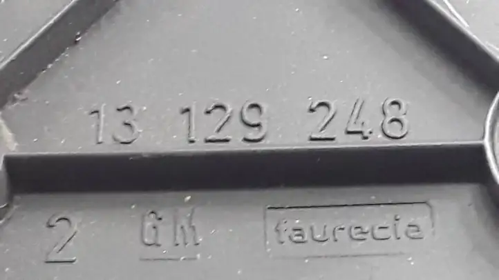 Opel Meriva A (2002 - 2006) 13129248 Прочие детали салона — фото 3