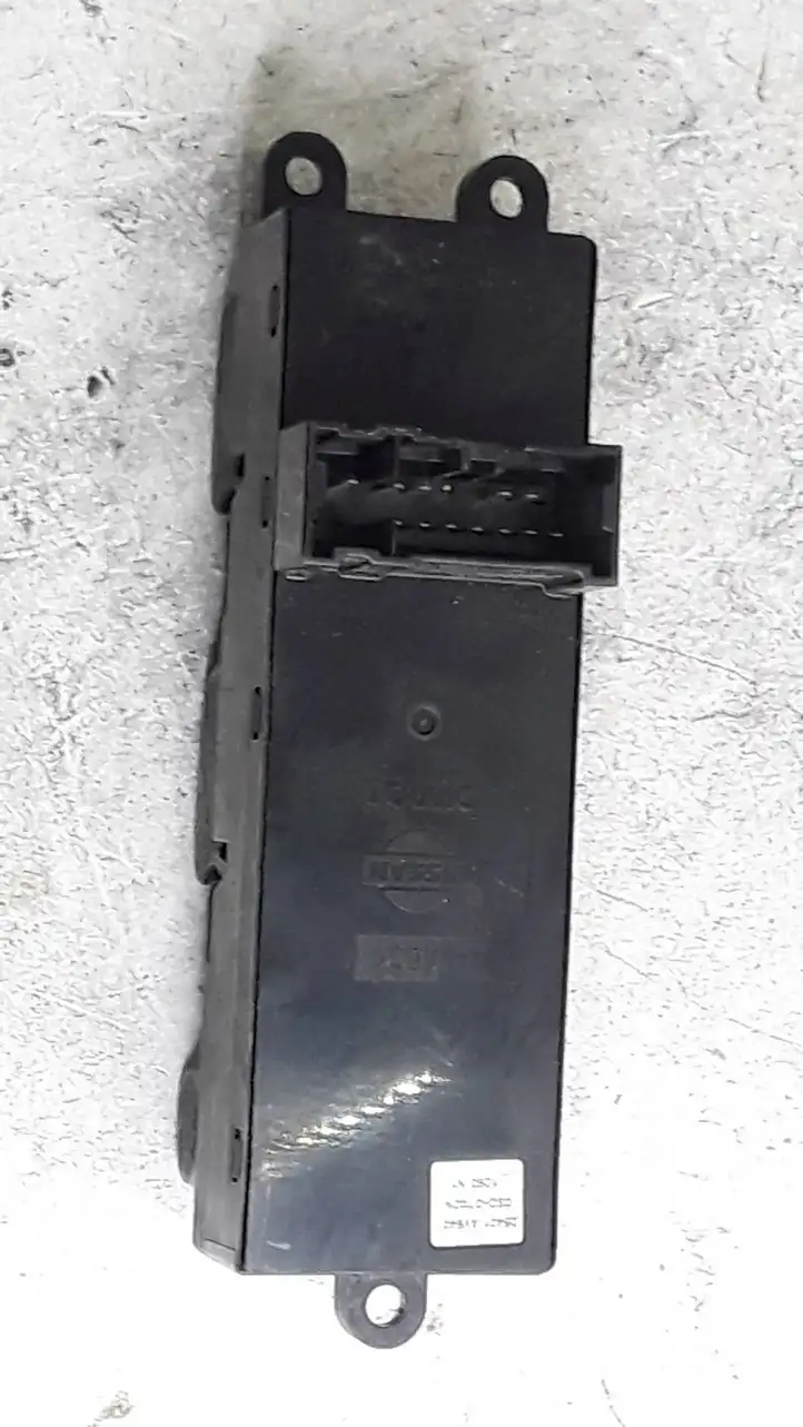 Nissan Primera (2001 - 2008) 25401AV640 Блок кнопок стеклоподъемников — фото 3