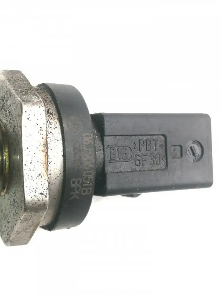 Audi A5 8T 8F (2007 - 2011) 06J906051B Датчик уровня топлива — фото 4