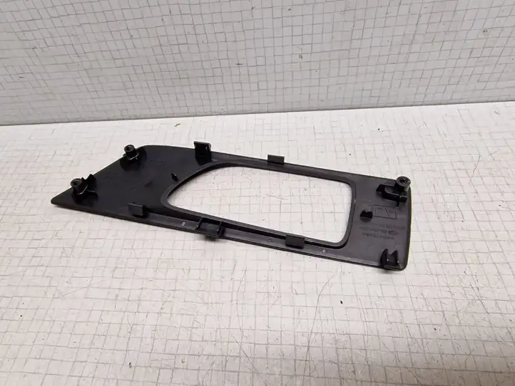 Subaru Outback (2009 - 2014) 94236AJ02A Накладка ручки двери — фото 2