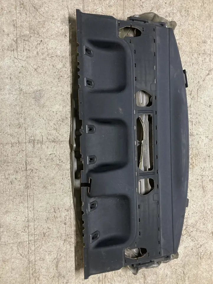 Mercedes-Benz S W221 (2005 - 2013) A2216900249 Задний подоконник — фото 1