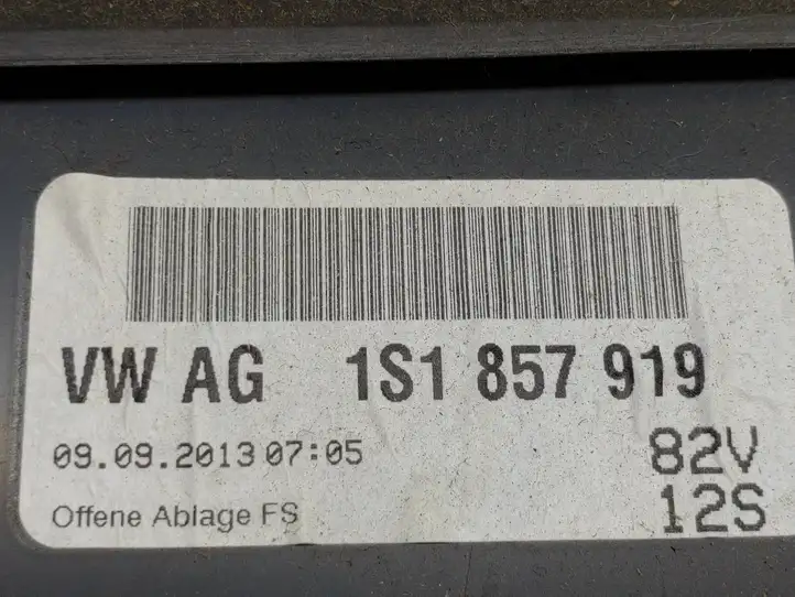 Volkswagen Up (2011 - ) 1S1857919 Нижняя отделка панели приборов — фото 7