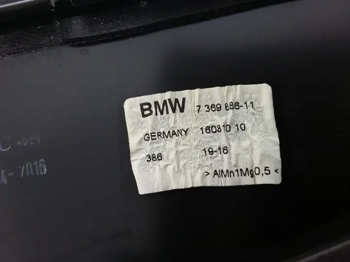 BMW 7 G11 G12 (2015 - 2022) 7369886 Накладка стекла задней двери — фото 4