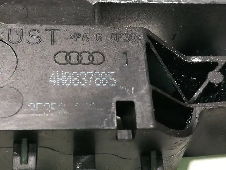 Audi A6 Allroad C7 (2012 - 2014) 4H0837885 Крепление наружной ручки задней двери — фото 2