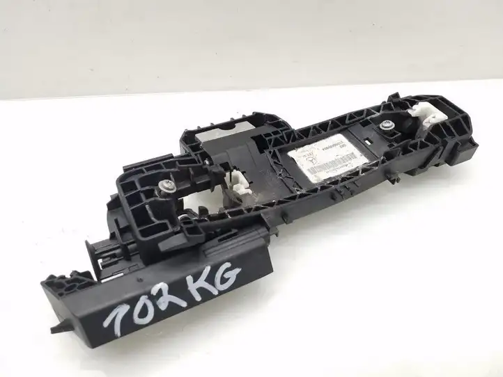 Mercedes-Benz CLA C117,X117,W117 (2013 - 2019) A2047602134 Крепление наружной ручки задней двери — фото 1