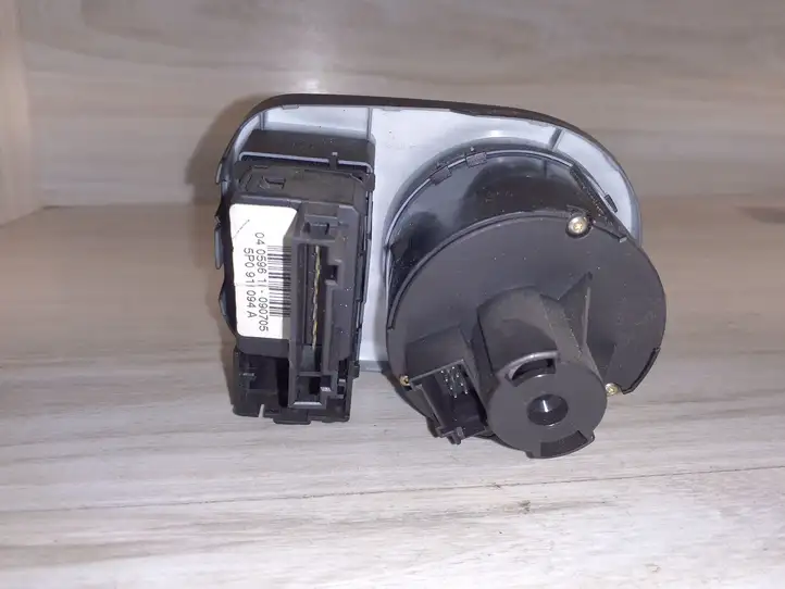 Seat Altea (2004 - 2009) 5P0919094A Включатель фонарей — фото 3