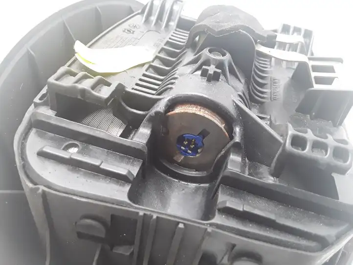 Renault Megane II (2006 - 2008) 8200414936B Подушка безопасности руля — фото 7