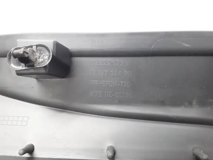Opel Zafira B (2003 - 2006) 13187344 Прочая отделка багажника — фото 8