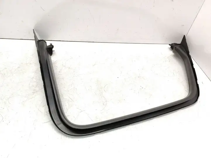 Opel Astra J (2009 - 2012) 13264860 Накладка стекла задней двери — фото 7